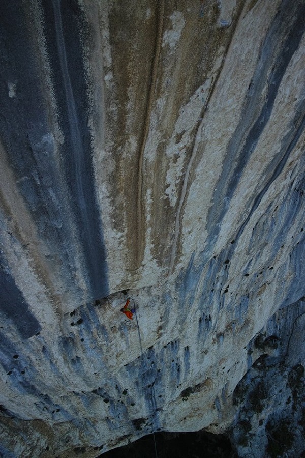 Photo: The world's finest tufa pitch - 'Tom et Je Ris' 